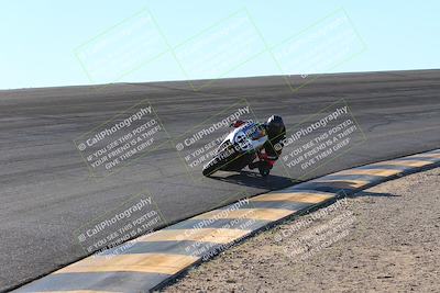 media/Dec-06-2024-CVMA Friday Practice (Fri) [[e1d1c5d4fc]]/4-Group 4 and Trackday/Session 5 (Bowl)/